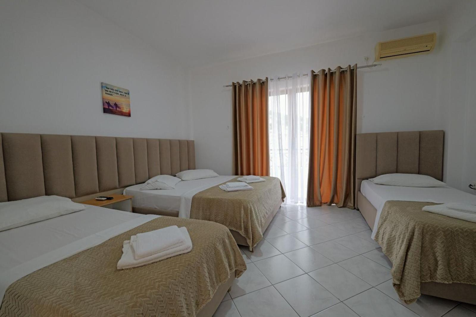 Hotel Eden סרנדה מראה חיצוני תמונה