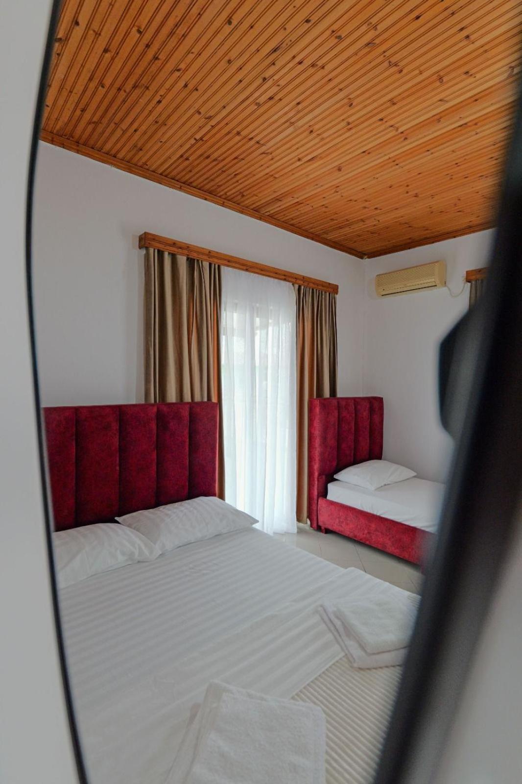 Hotel Eden סרנדה מראה חיצוני תמונה