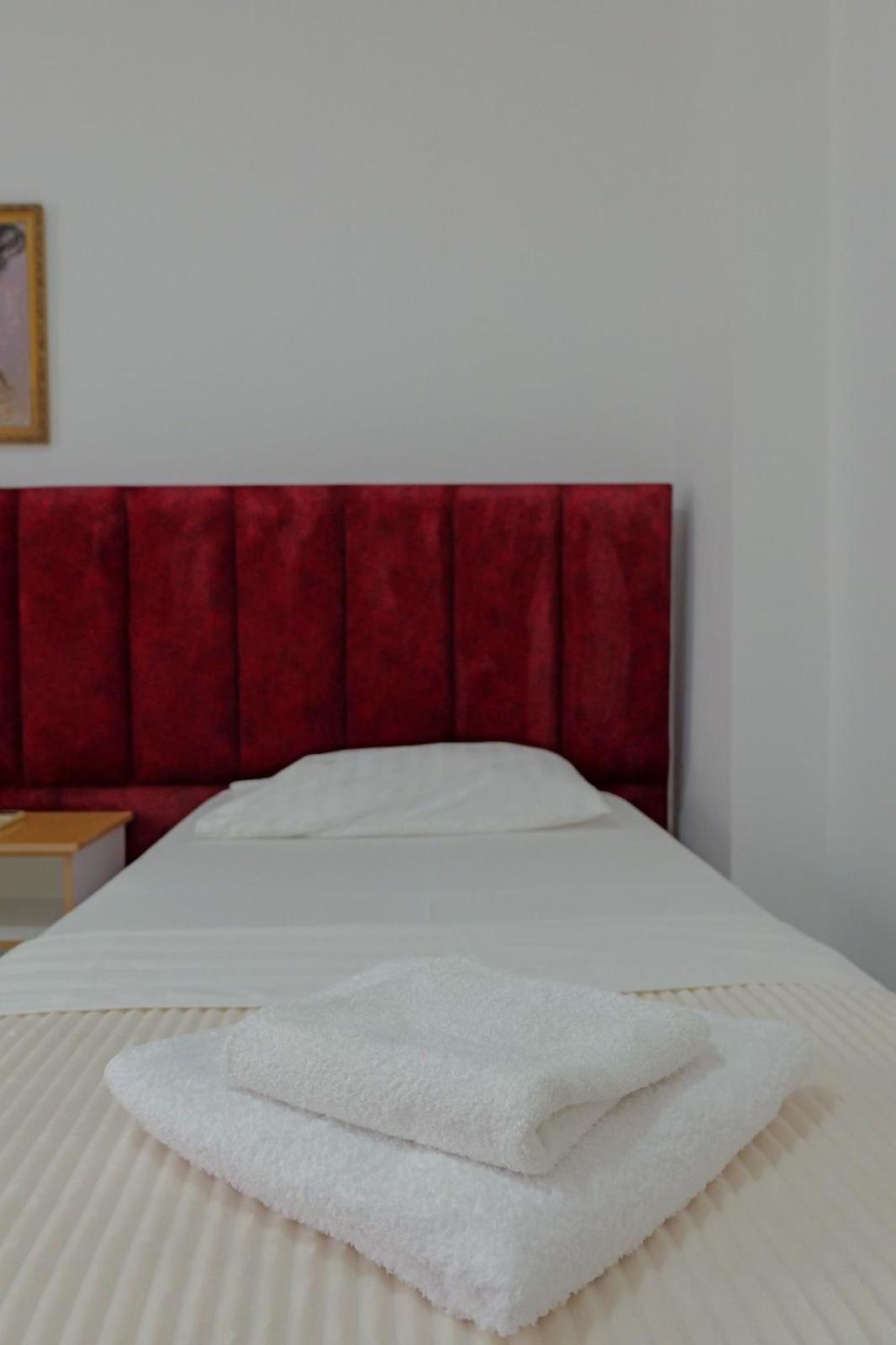Hotel Eden סרנדה מראה חיצוני תמונה