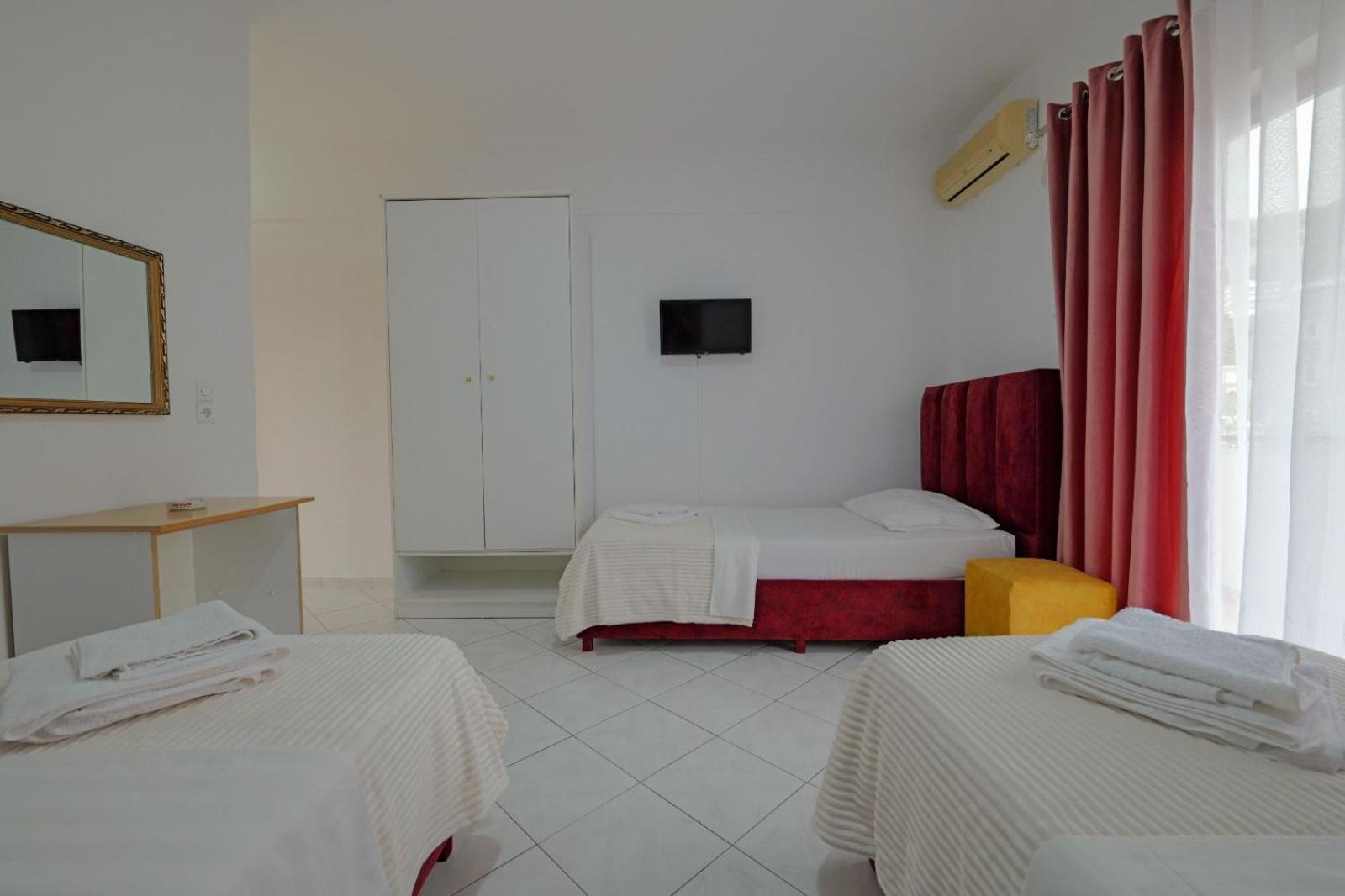 Hotel Eden סרנדה מראה חיצוני תמונה