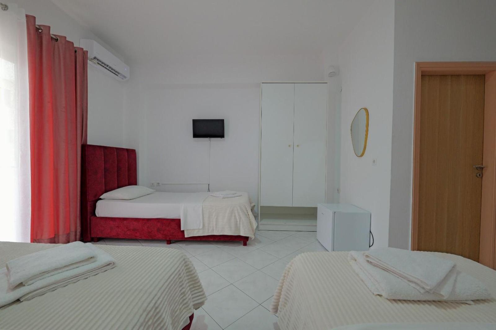 Hotel Eden סרנדה מראה חיצוני תמונה