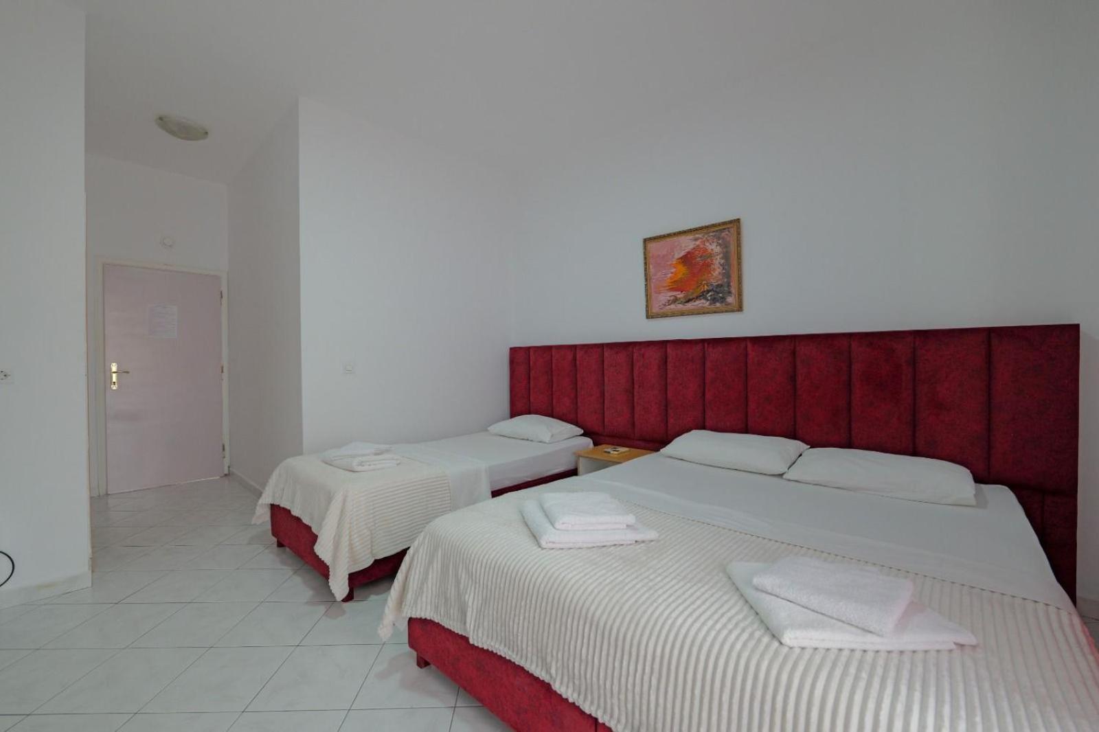 Hotel Eden סרנדה מראה חיצוני תמונה