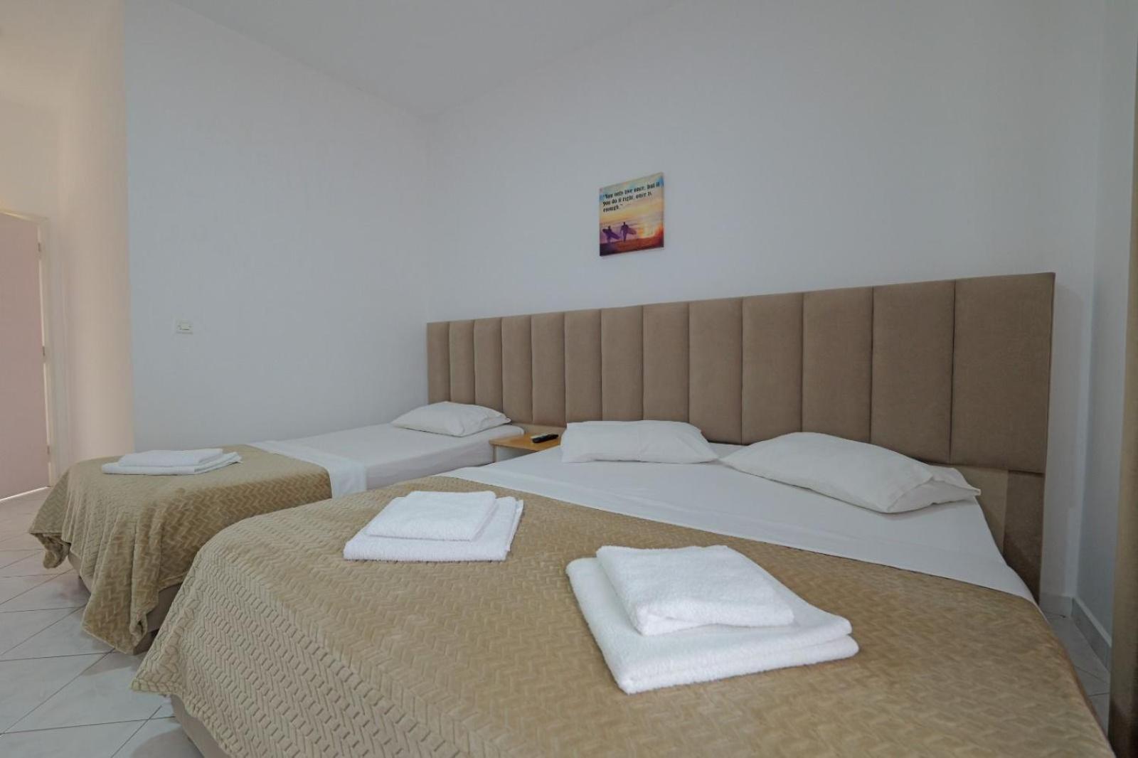 Hotel Eden סרנדה מראה חיצוני תמונה