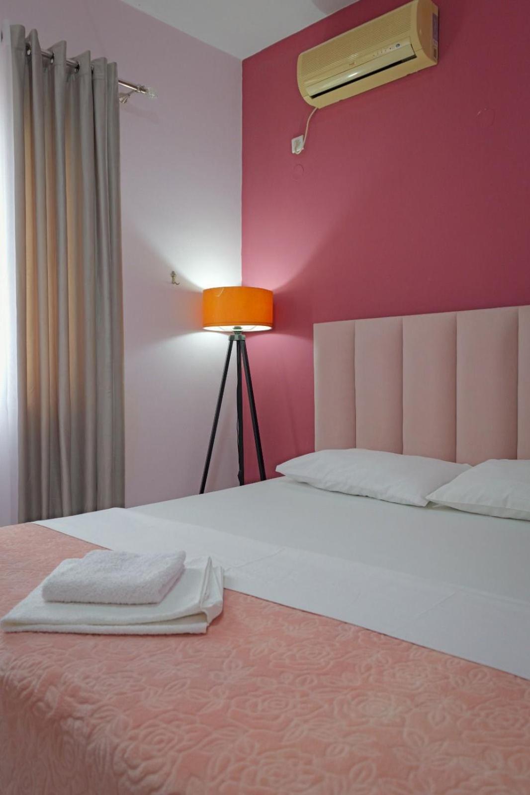 Hotel Eden סרנדה מראה חיצוני תמונה