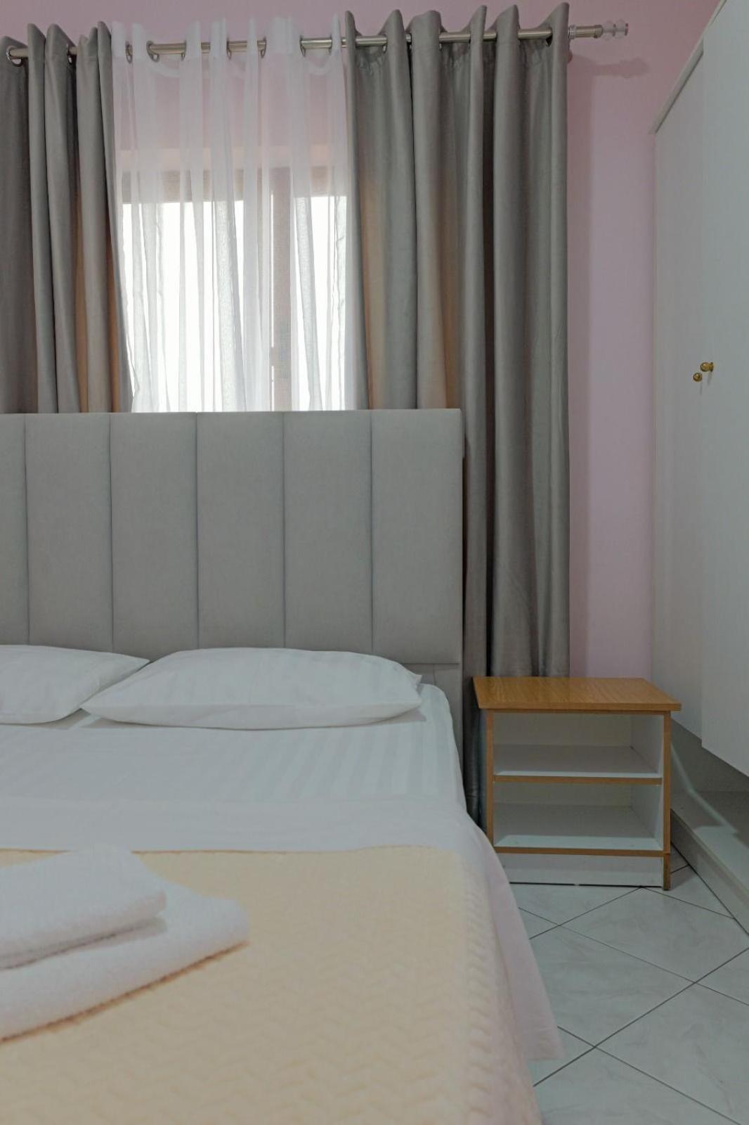Hotel Eden סרנדה מראה חיצוני תמונה